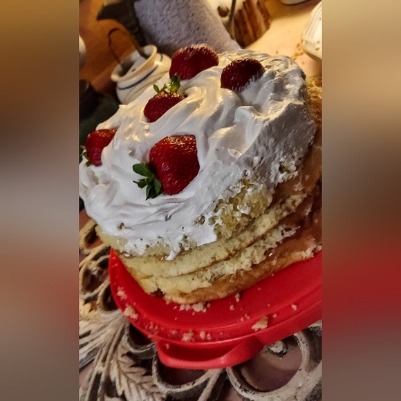 Meet your Posher, Courtney - Picture 2 of 8